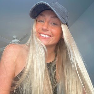 Meet your Posher, Alecia